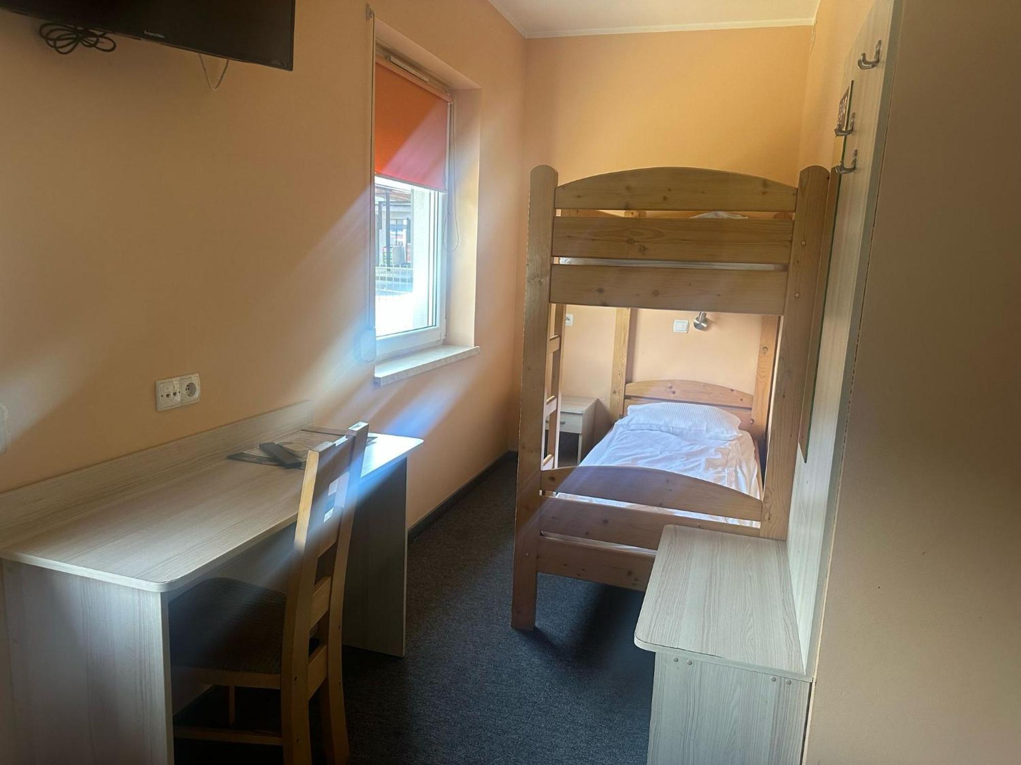 Hostel Żywiec エクステリア 写真