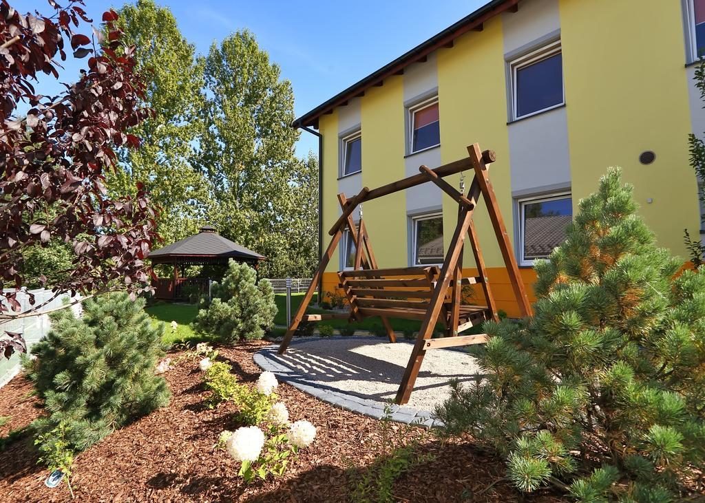 Hostel Żywiec エクステリア 写真